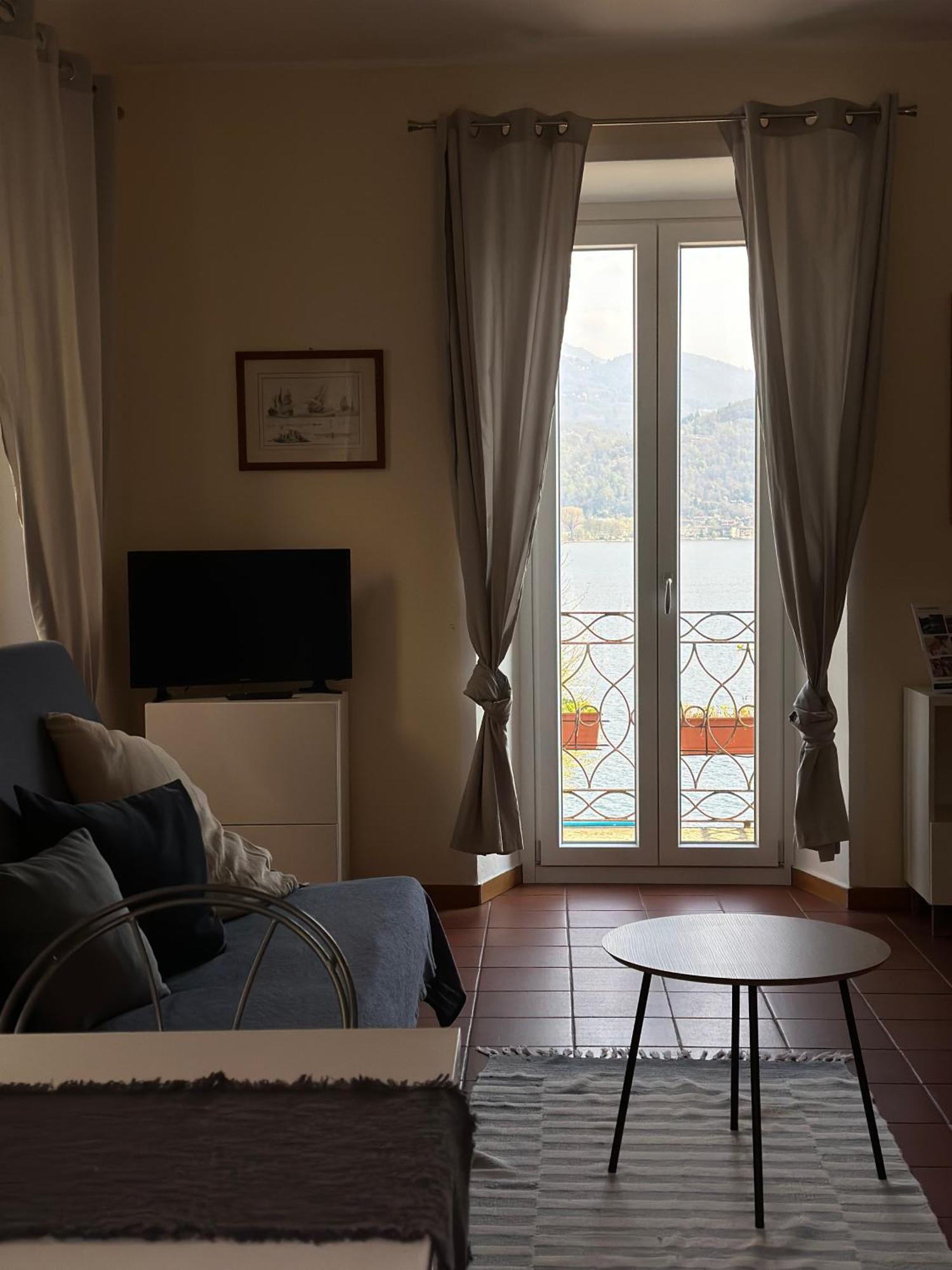 Feriolo Nautique Apartments Baveno Exterior photo